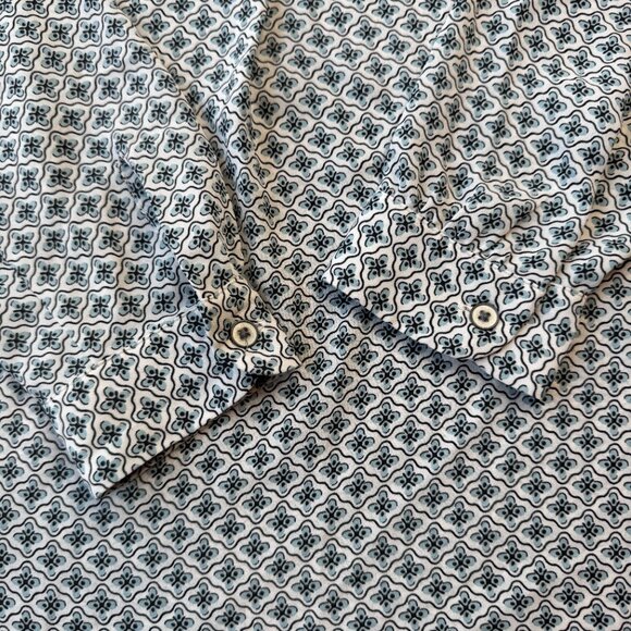 Ann Taylor LOFT Blue Geometric Pattern Top Size Small - Picture 6 of 9